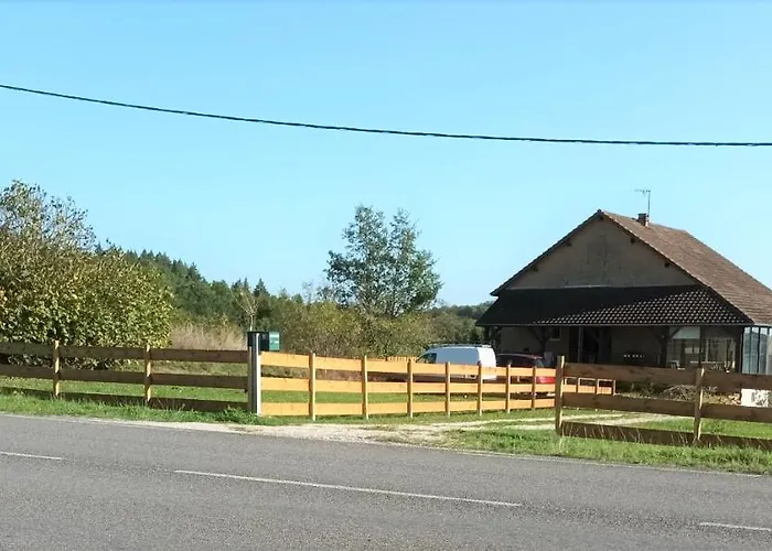 Au Petit Bois Magique *